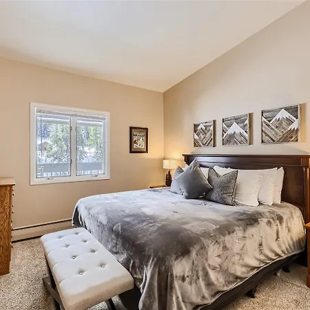 Copper Valley 202 Condo